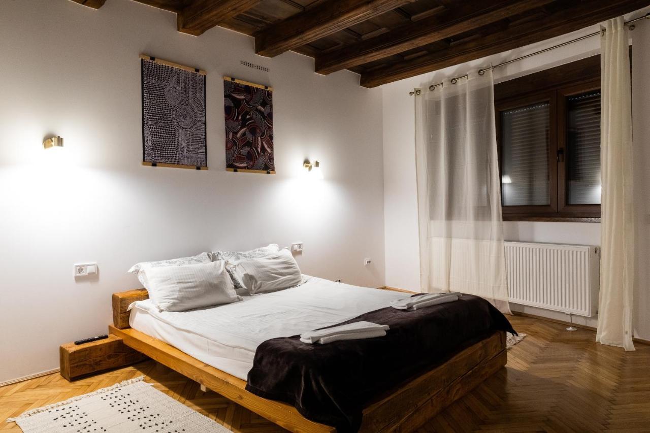 Casa Postavarului 3*