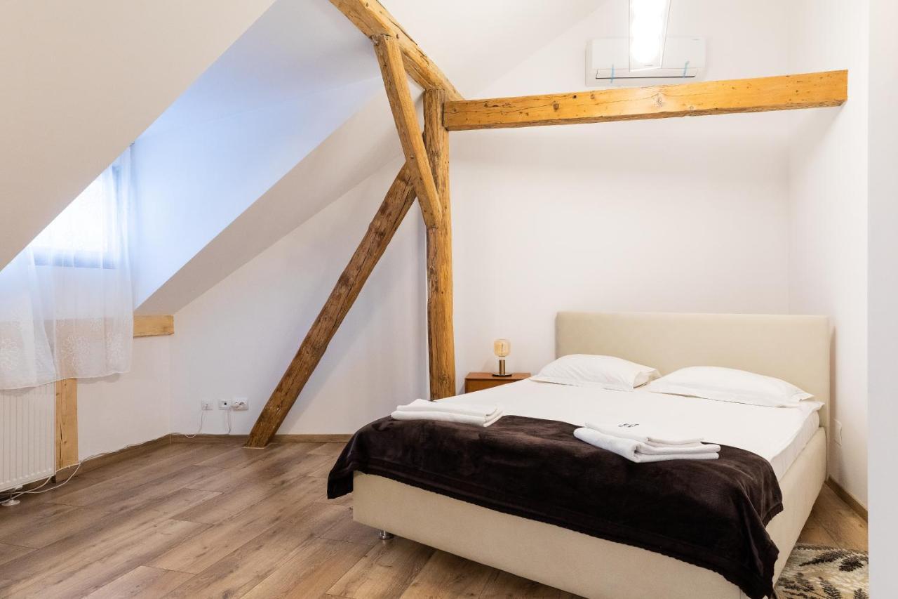 Casa Postavarului 3* Braşov