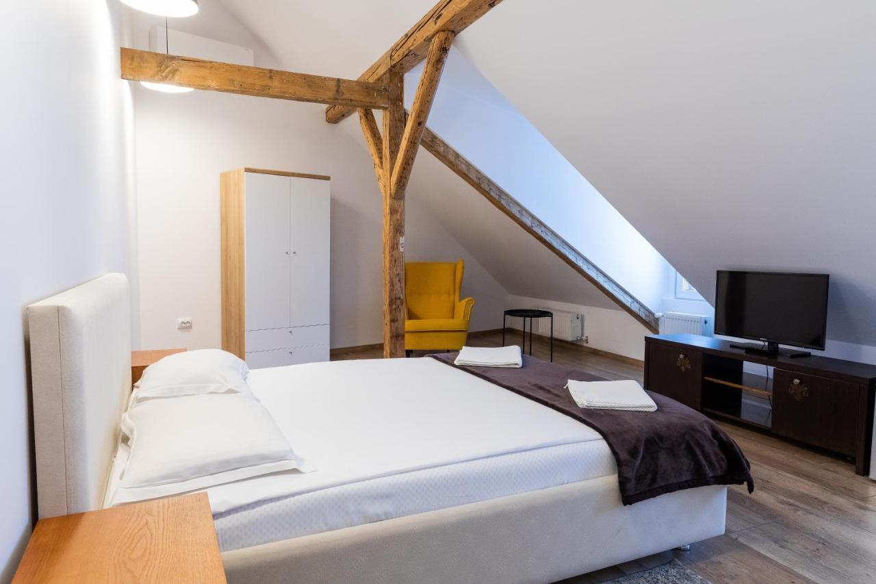 Casa Postavarului 3* Brasov