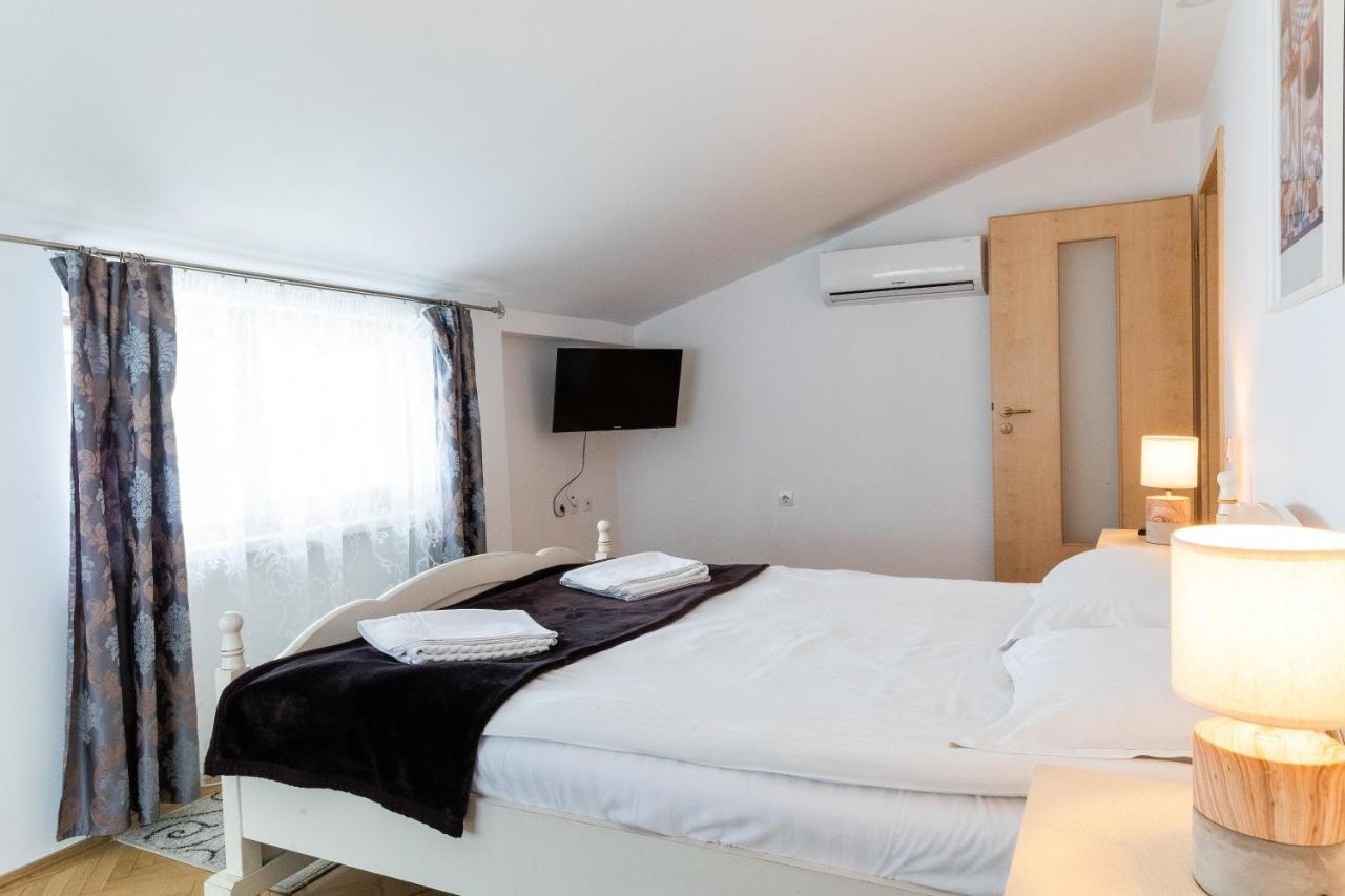 Casa Postavarului 3* Brasov